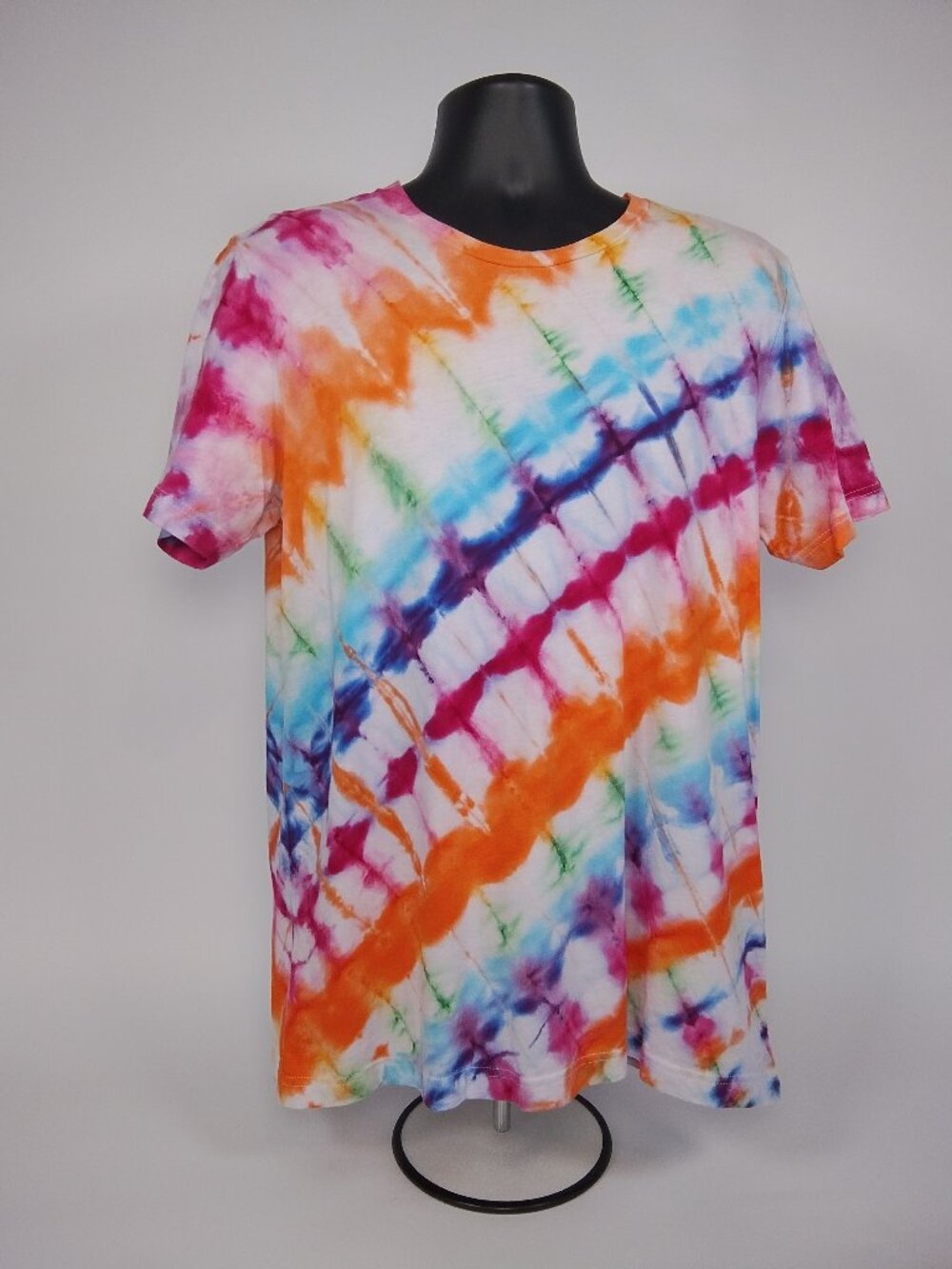 Large Unisex Bella-Canvas 3001C “Pleat” Ice Dyed T-Shirt